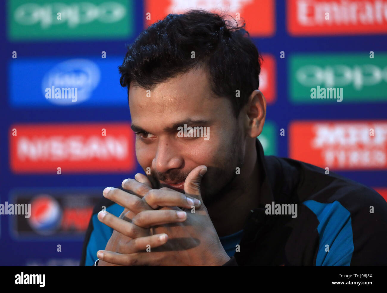 Bangladeshs Kapitän Mashrafe Mortaza während der Pressekonferenz in The Oval, London. Stockfoto