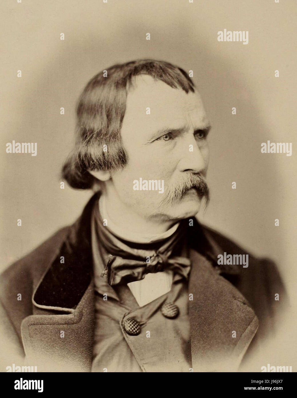 Das Porträt Wilhelm von Kaulbach, das Franz Hanfstaengl 1856 schuf, zeigt den deutschen Maler und Lithographen. Das Werk zeichnet sich durch seinen künstlerischen Stil und seinen historischen Wert aus, indem es das Wesen der deutschen Porträtmalerei des 19. Jahrhunderts und seine Liebe zum Detail bei der Darstellung seines Gleichnisses einfängt. Stockfoto