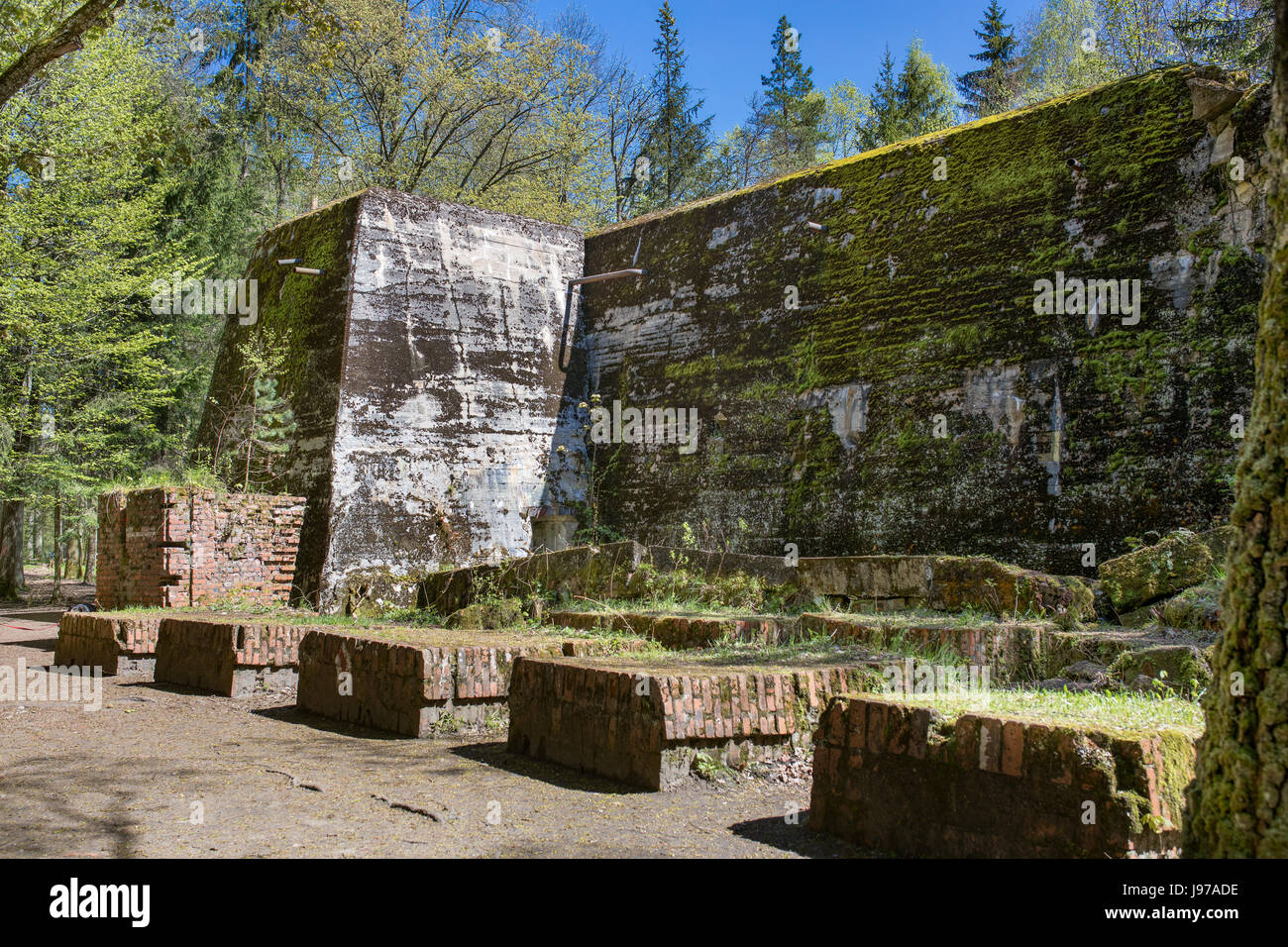 Wolfsschanze, Wolfsschanze, Wolfs Fort - Adolf Hitlers Hauptquartier Auf Der östlichen ...