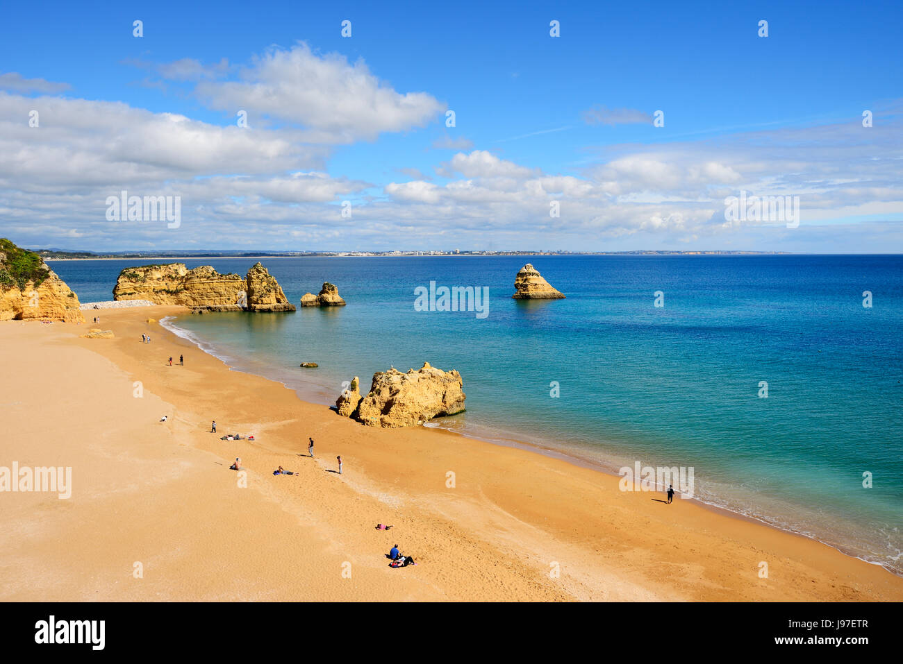 Dona Ana Strand (Praia Dona Ana). Algarve, Portugal Stockfoto