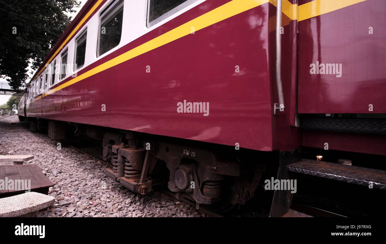 1K aus Bangkok Zug Bahnhof Hua Lamphong Rail Yard SRT Thailand Stockfoto