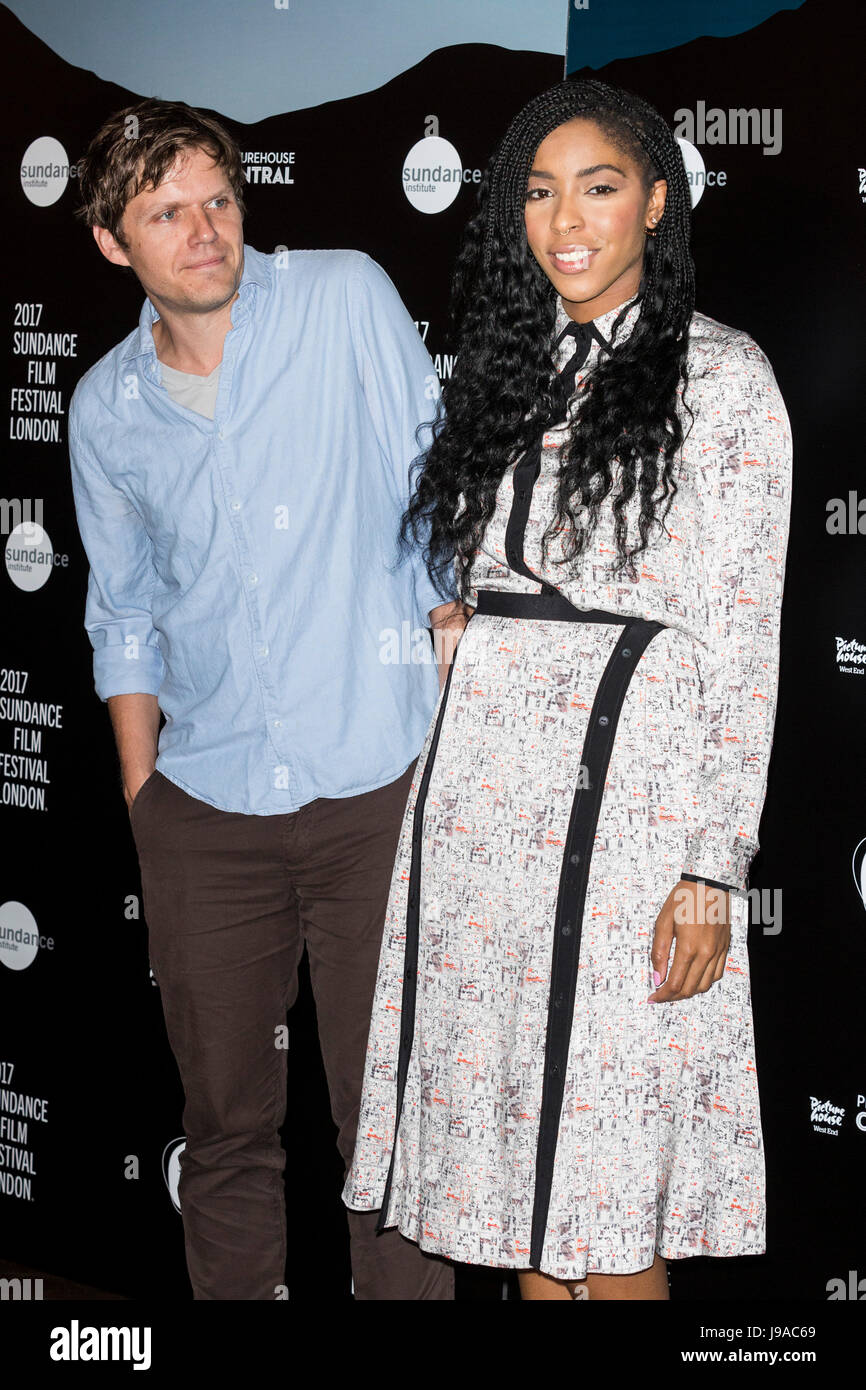 London, UK. 1. Juni 2017. Autor/Regisseur Jim Strouse und Jessica Williams aus dem Film die unglaublichen Jessica James besuchen die Filmemacher und Pressefrühstück im Rahmen des diesjährigen Sundance Film Festival: London. Das Festival läuft von 1 bis 4. Juni 2017 Picturehouse Central. Bildnachweis: Lebendige Bilder/Alamy Live-Nachrichten Stockfoto