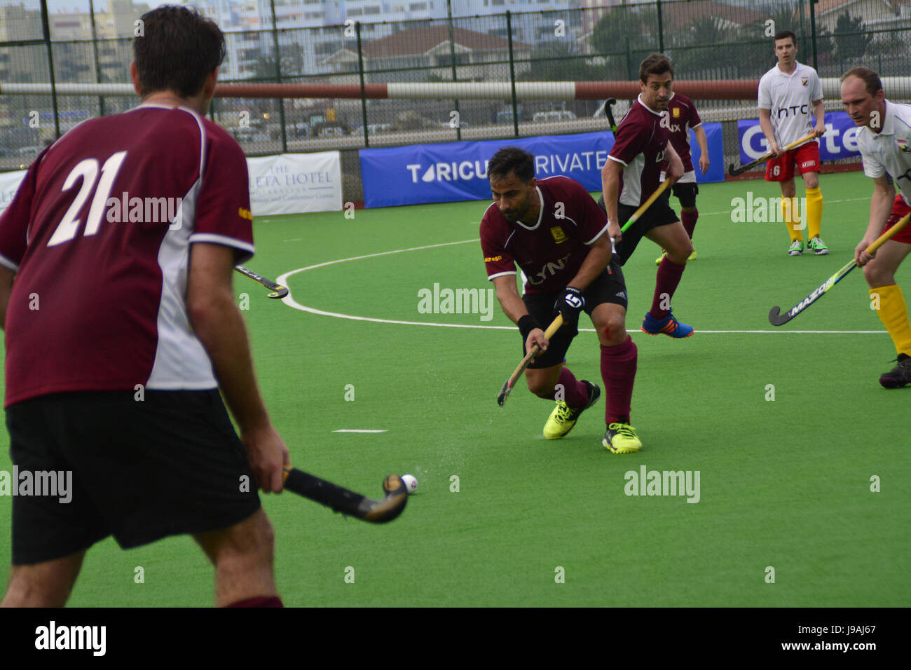 Gibraltar. 1. Juni 2017. Grammatiker (Gibraltar) 2-2 HAHK Mladost (Kroatien) Rollstuhlbasketball 2017 Club Challenge II Turnier, Bayside Hockey Pitch, Victoria Stadion, Gibraltar. Bildnachweis: Stephen Ignacio/Alamy Live-Nachrichten Stockfoto