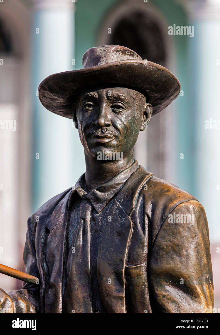 Statue des berühmten Musikers BENNY MORE auf P DEL PRADO - CIENFUEGOS, Kuba Stockfoto