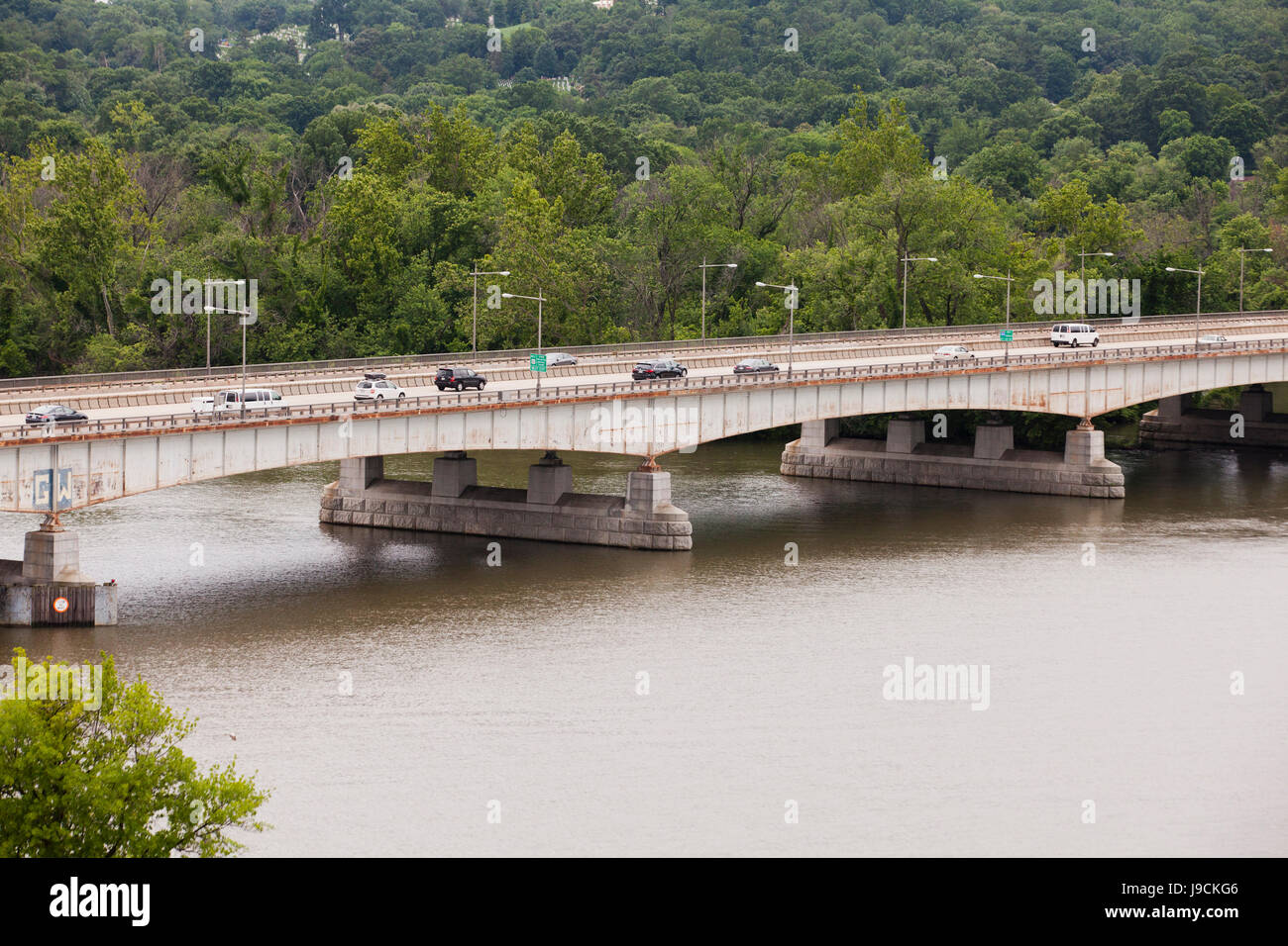 Theodore Roosevelt Bridge.  Ansicht von Washington, DC USA Stockfoto