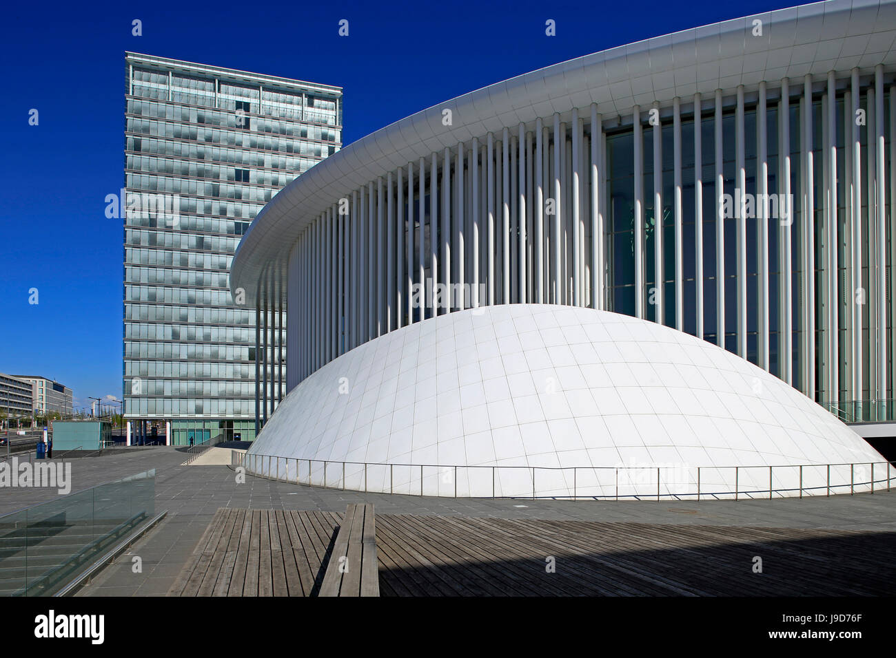 Neue Philharmonie auf dem Kirchberg in Luxemburg, Großherzogtum Luxemburg, Europa Stockfoto