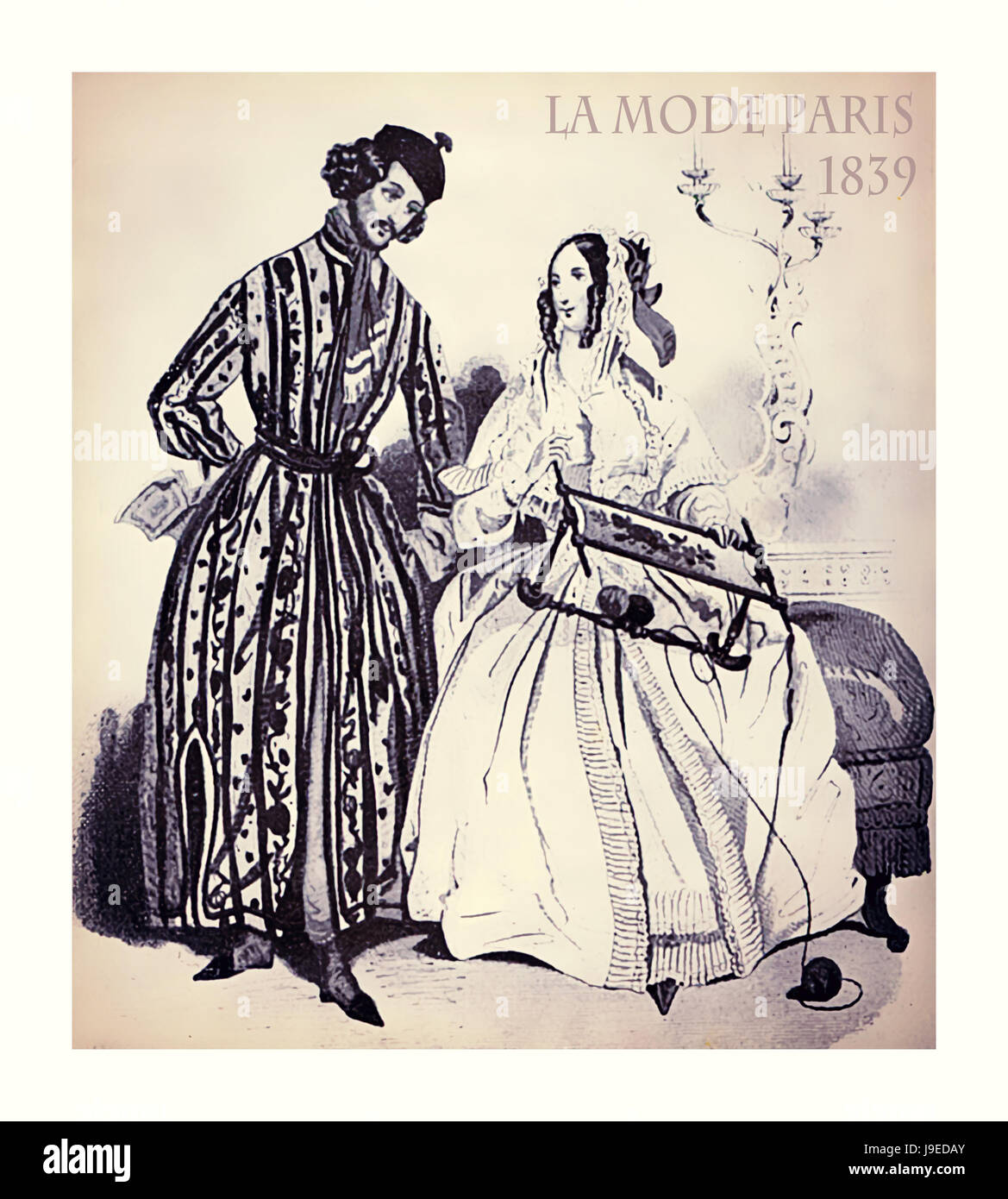 Paris 1839 Mode, paar junge Dame und Herrn schick gekleidet mit Gewand und Wrap Kleid gemütlich zu Hause,, Vintage illustration Stockfoto