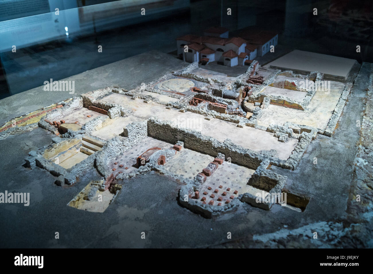 Termas romanas de campo valdes Fotos und Bildmaterial in hoher