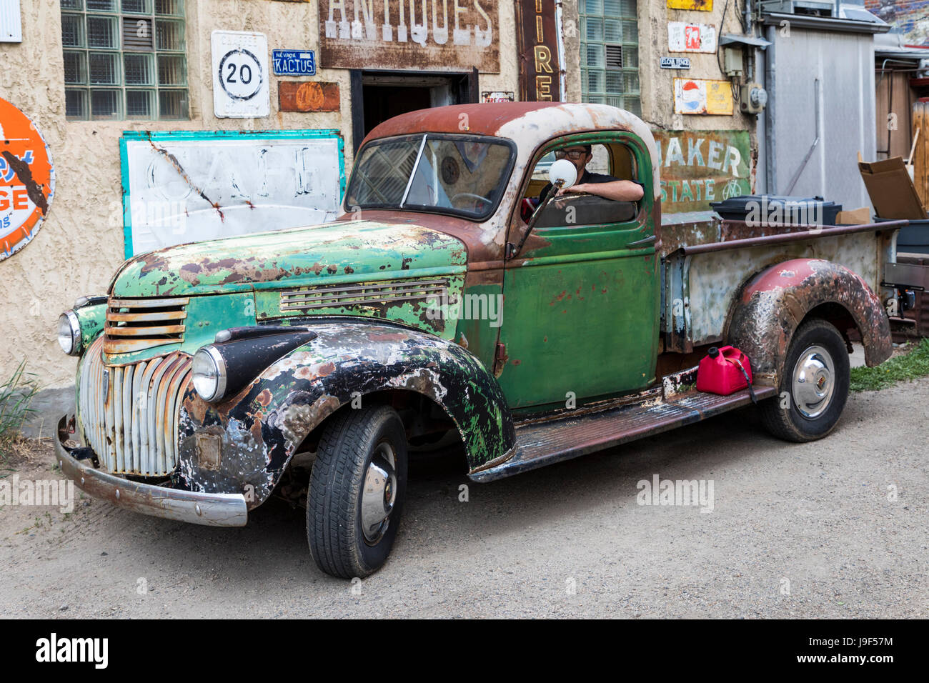 Antike 1942 Chevrolet Pick-up-Truck; Salida; Colorado; USA Stockfoto