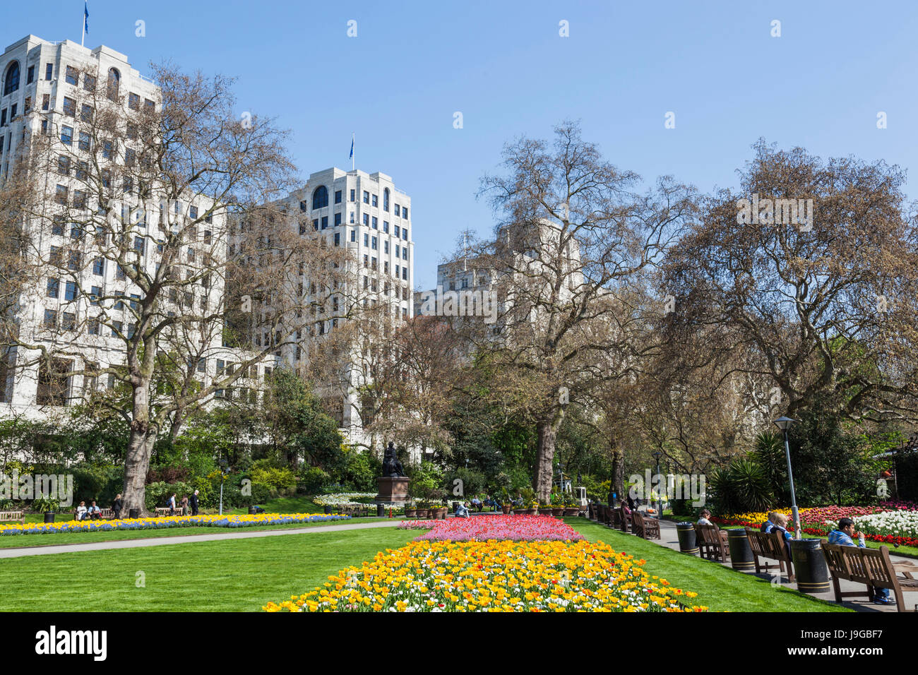 England, London, Embankment Gardens, Frühlingsblumen Stockfoto