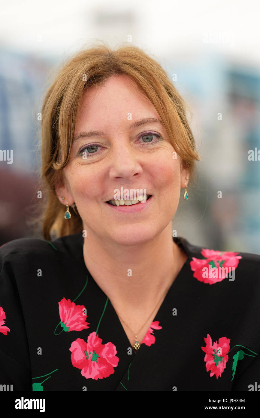 Hay Festival 2017 - Heu auf Wye, Wales, Großbritannien - Juni 2017 - Mary Harper Thema des Erhaltens Somalia falsch und ist auch die Afrika Editor bei der BBC World Service - Kreditkarten: Steven Mai/Alamy leben Nachrichten Stockfoto