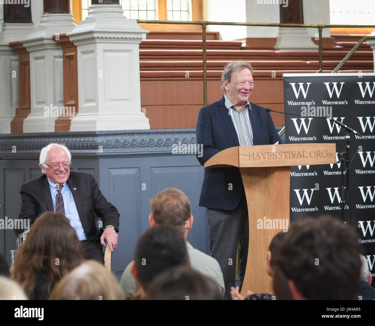 Bernie Sanders Rede auf der Oxford Sheldonian Theater als Teil von Oxford literarische Festival Stockfoto