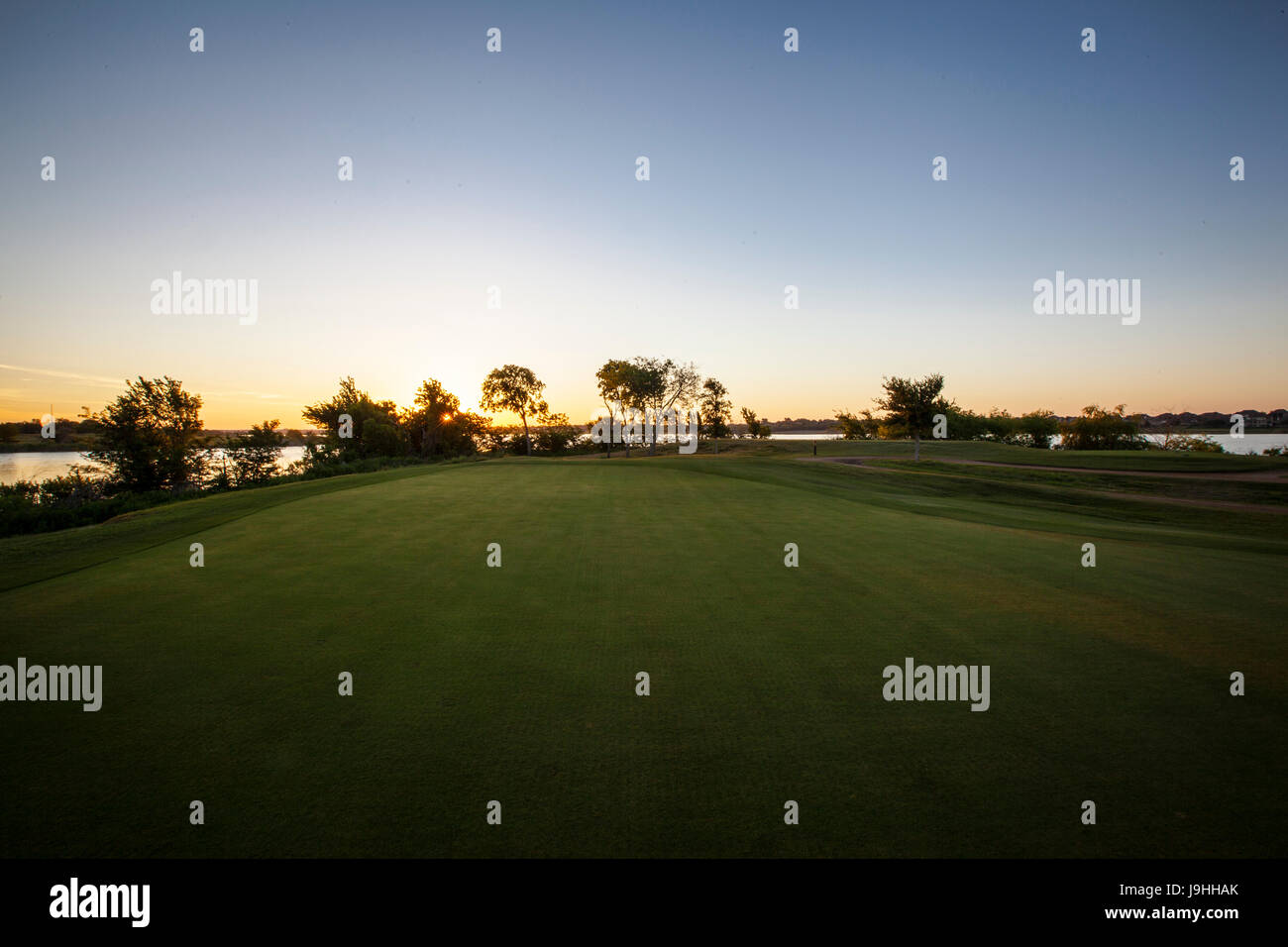 Sonnenuntergang am Golfplatz, Old American Golf Club, Dallas, Tx. Stockfoto