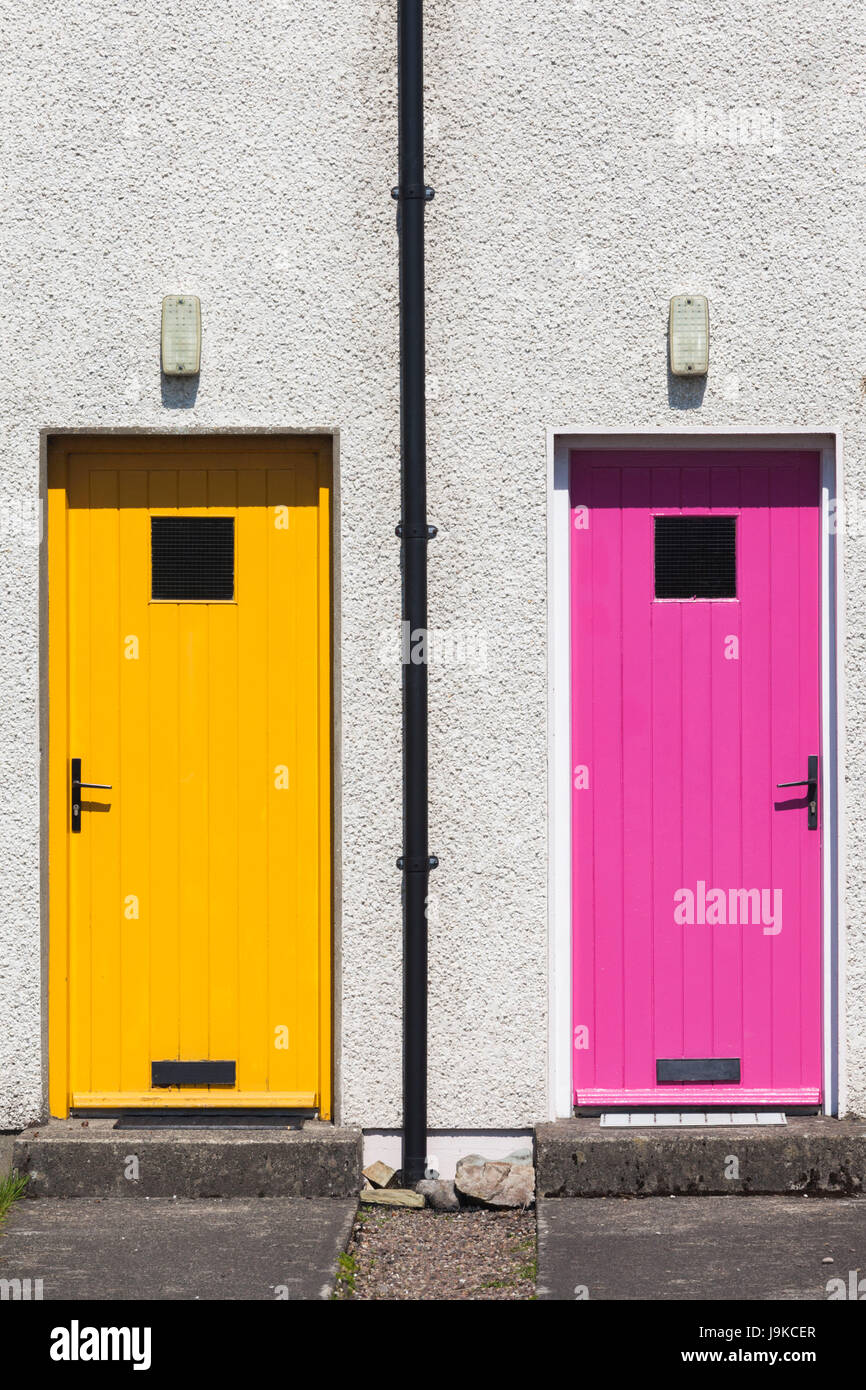 Irland, County Donegal, Dunfanaghy, bunten Türen Stockfoto