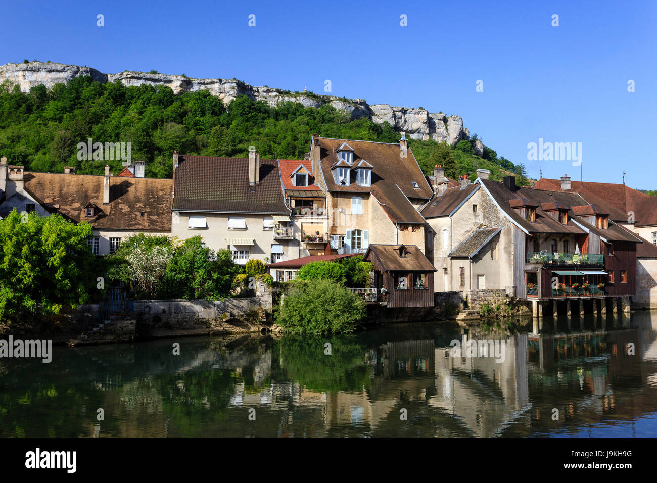 Frankreich, Paris, Besançon und den Fluss Loue Stockfoto