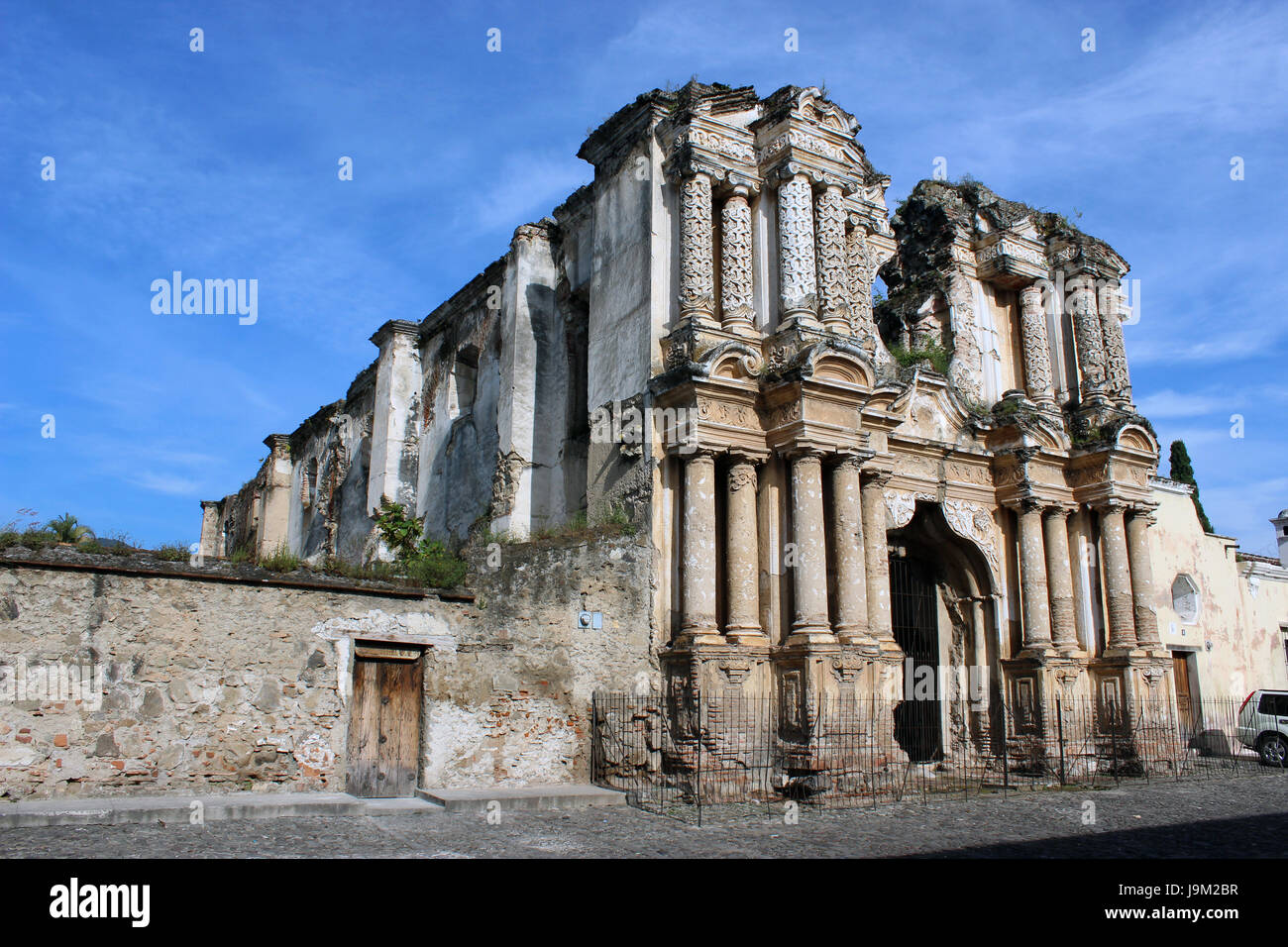 Ruinas de Iglesia de La Antigua Guatemala, Ciudad colonial Patrimonio cultural De La Humanidad Segun la UNESCO, Cuenta con Muchas Escuelas de Español. Stockfoto