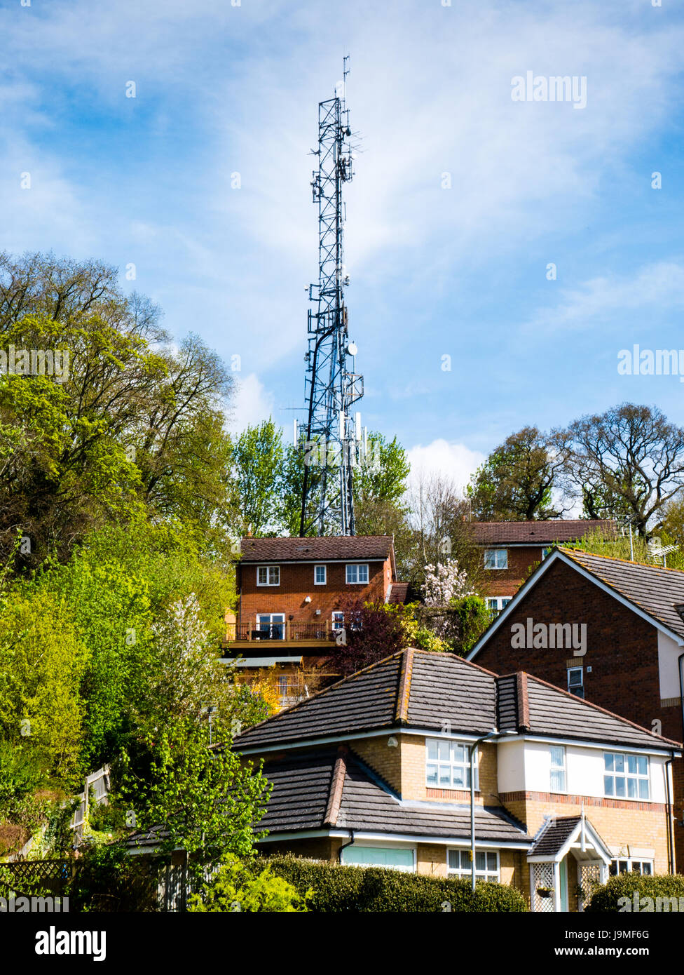 Mobile Telephone Mast, Bugs Bottom, Reading, Berkshire, England, Großbritannien, GB. Stockfoto