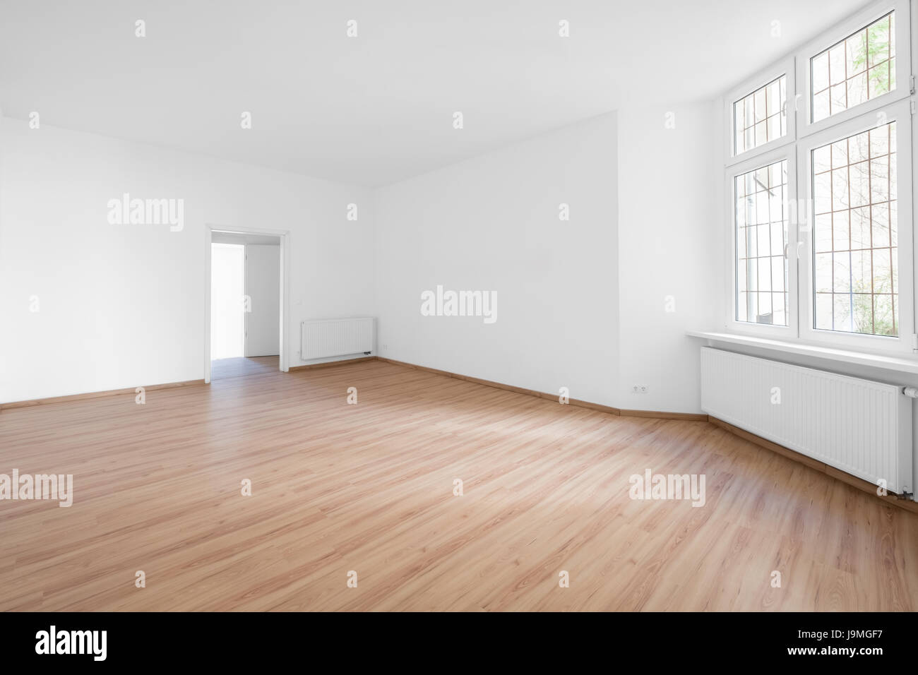leeren Raum, Holzboden in neue Wohnung Stockfoto