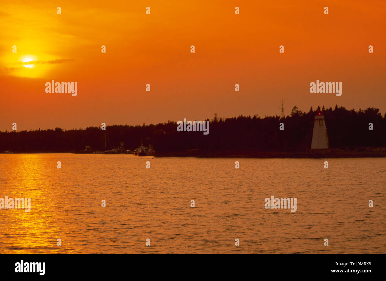 Große Wanne Leuchtturm, Tobermory, Ontario, Kanada 7 14 Stockfoto Große Wanne Leuchtturm, Tobermory, Ontario, Kanada 7 14 Stockfoto