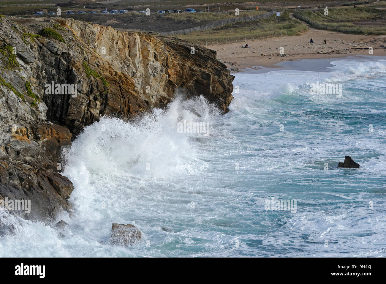 Port Rhu, steigende Flut an der wilden Küste, Halbinsel Quiberon (Morbihan, Bretagne, Frankreich). Stockfoto