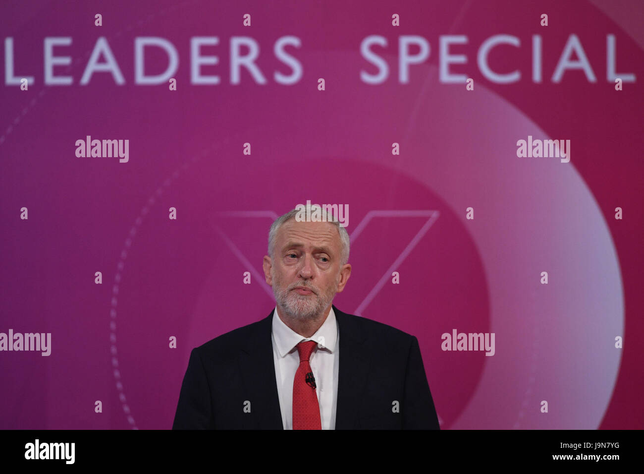 Labour-Chef Jeremy Corbyn Teilnahme an BBC1s Fragestunde Führer Special präsentiert von David Dimbleby vom Campus der University of York. Stockfoto