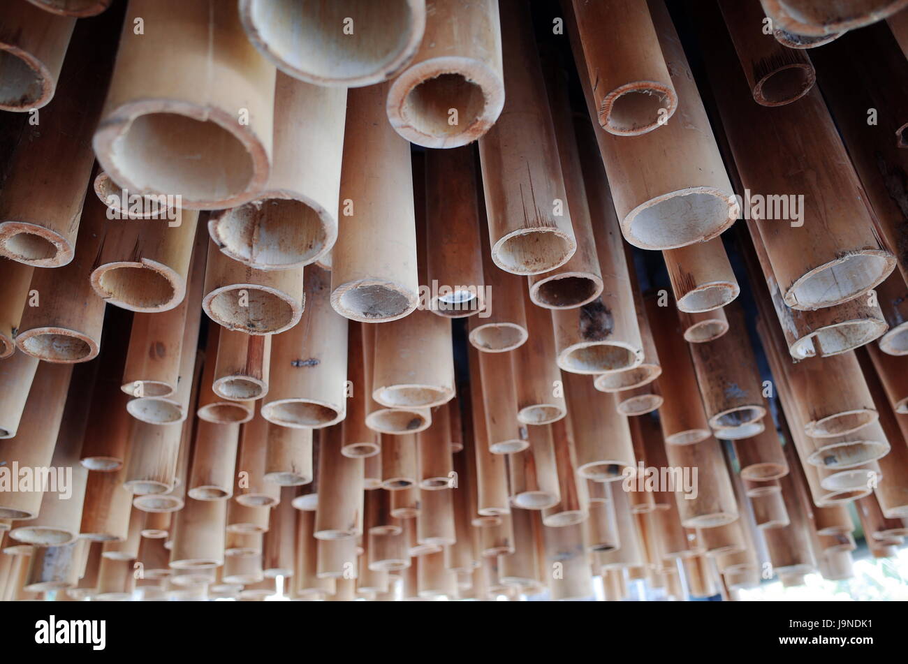 Bambus Dekoration in schönes Muster nach unten hängenden Stockfoto