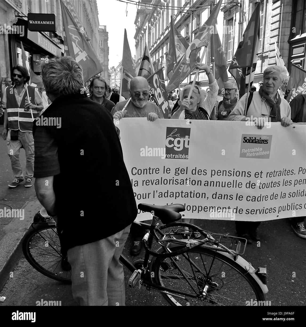 Arbeiter demonstrieren in Lyon, geplante Rentenreform zu protestieren Stockfoto