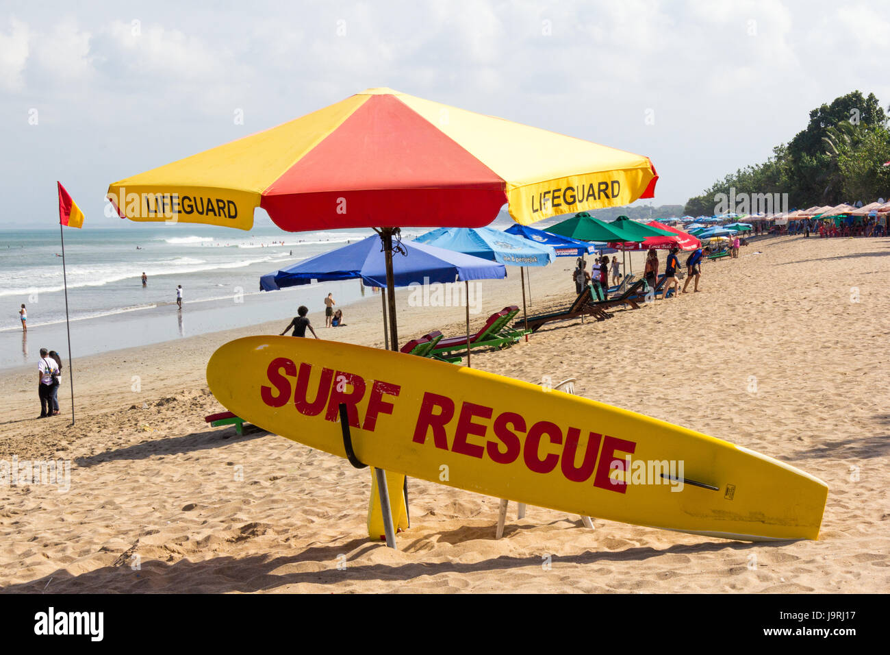 Rettungsschwimmer und Surf Rettung Ausrüstung, Kuta Beach, Bali, Indonesien Stockfoto
