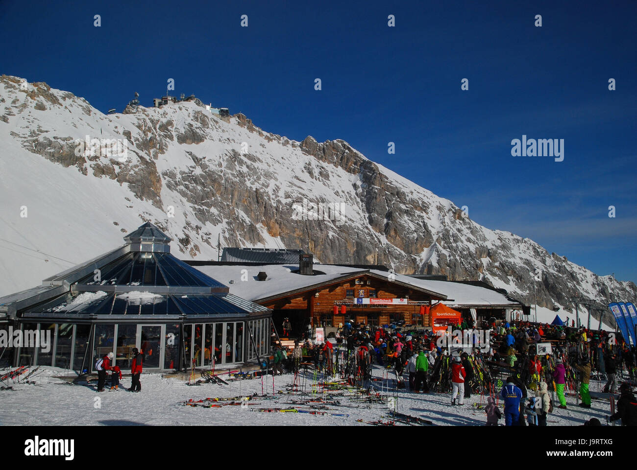 Deutschland, Bayern, Zugspitze, Zugspitze Niederdeutsch, Sonnalpin, Gletschergarten, Zugspitze Gipfel, winter Stockfoto