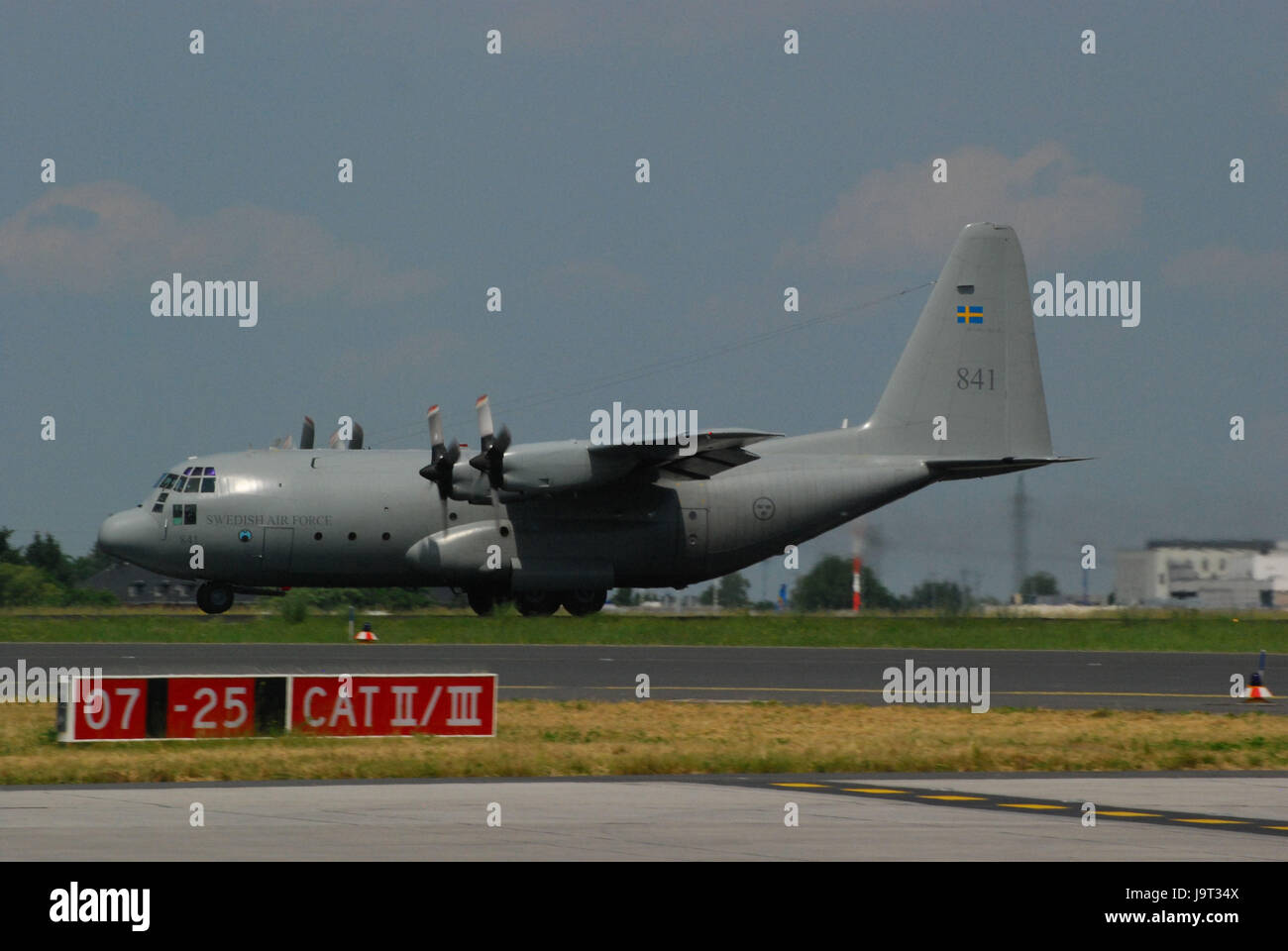 Militärische Luftfahrt, Lockheed Martin, rollende Flugbahn, Stockfoto