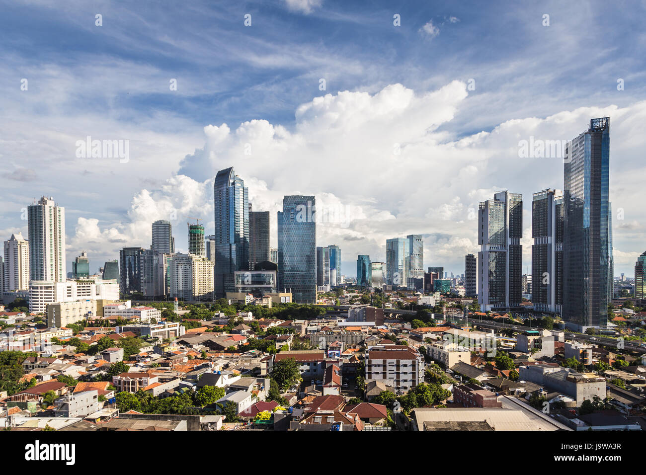 Luftaufnahme von Bürogebäuden in der South Central Business District von Jakarta in Indonesien Hauptstadt Stockfoto