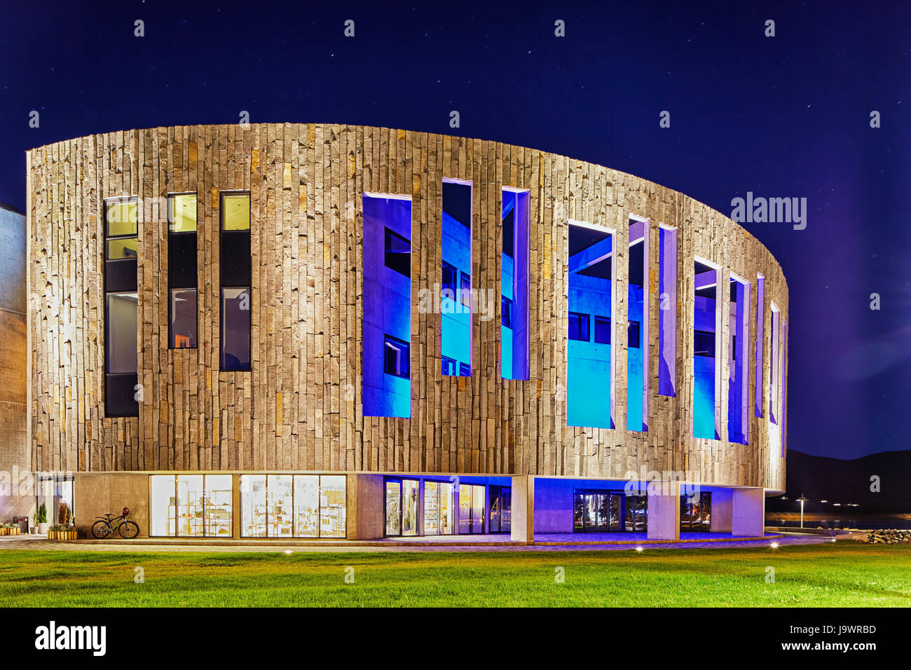 Kultur und Kongresszentrum Hof, Akureyri, Island Stockfoto