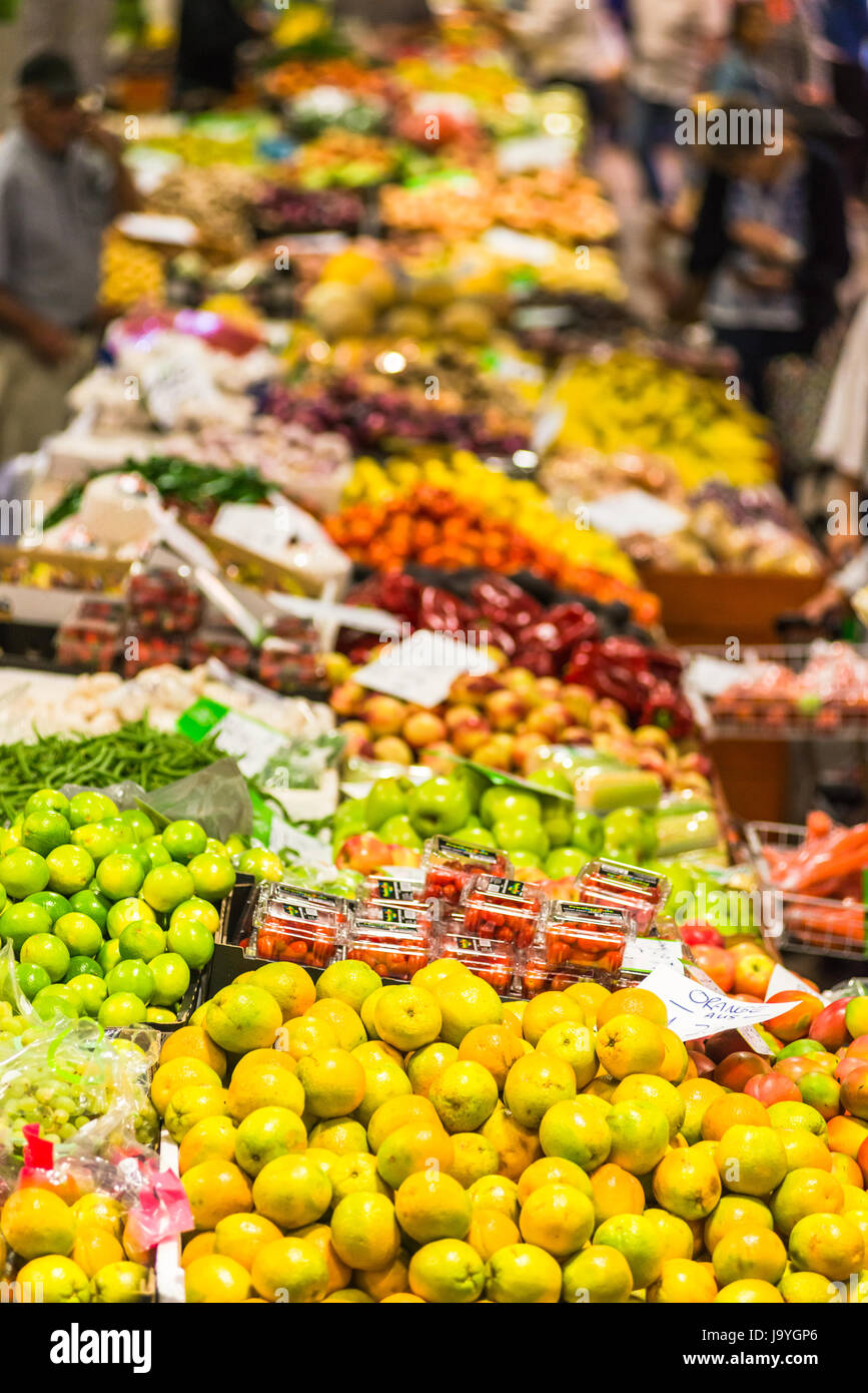 Obst & Gemüse Stände an Paddy es Market, Chinatown, Sydney, Australien. Stockfoto