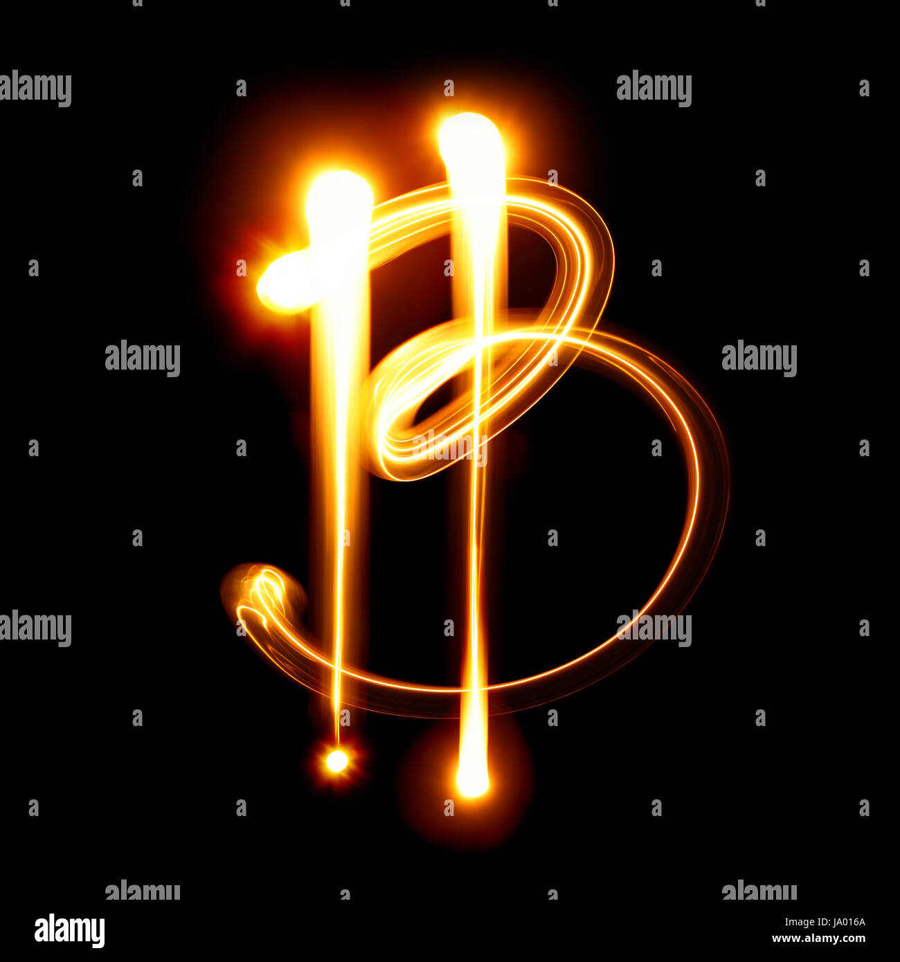 Bitcoin Zeichen auf schwarzem Hintergrund. Leichte Zeichnung Stockfoto