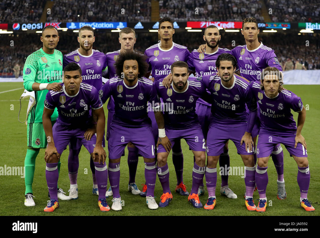 Real Madrid Spieler posieren für ein Foto vor dem Anpfiff in der UEFA Champions League Finale im National Stadium, Cardiff. Stockfoto