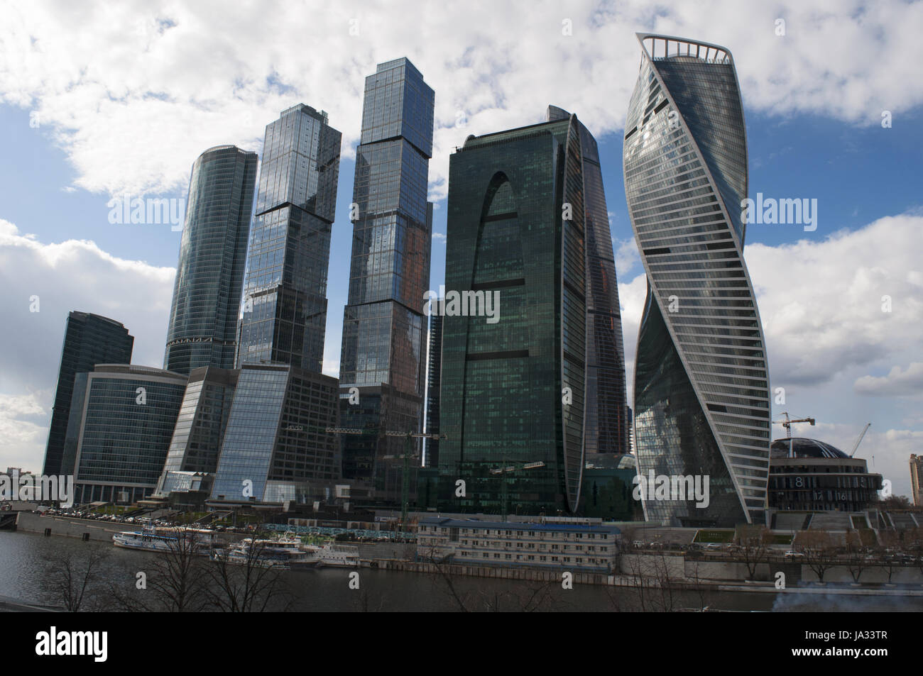 Moskau: die neue Skyline mit den Hochhäusern von Moskau internationales Geschäftszentrum, Moscow City, Bankenviertel auf der Moskwa genannt Stockfoto