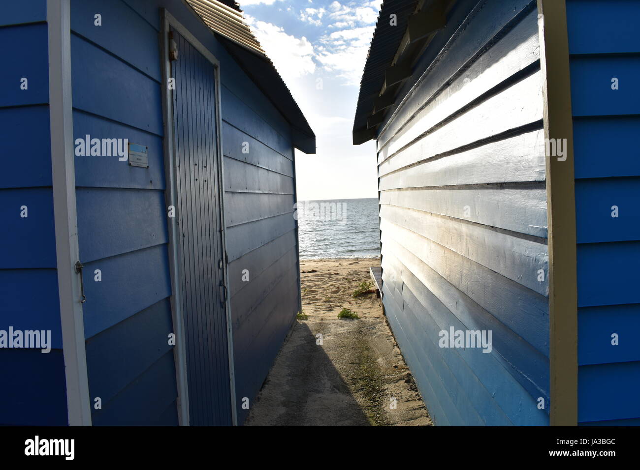 blaue Lagerung Strandhütte Stockfoto