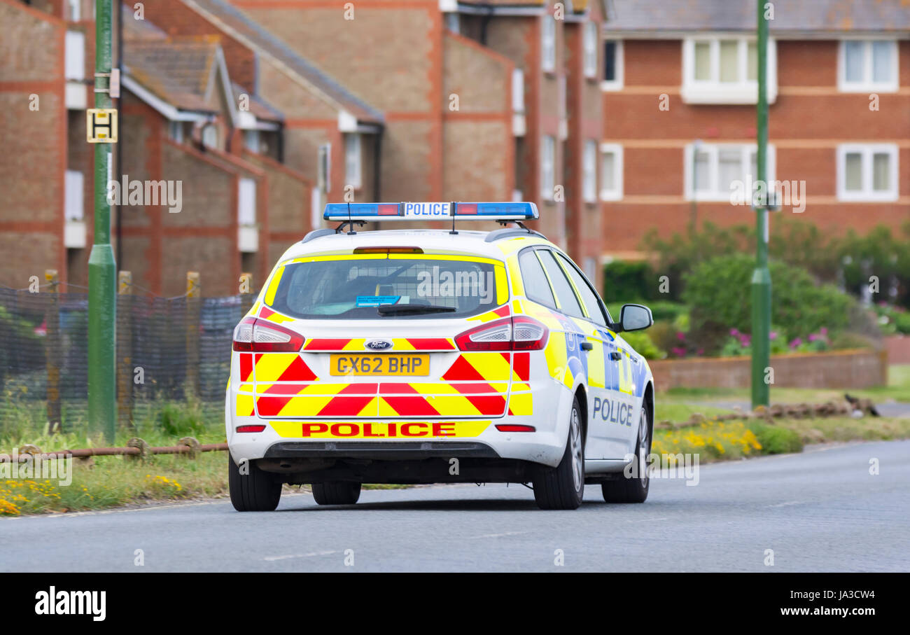 Sussex Polizeiauto patrouillieren auf einer Straße im Vereinigten Königreich. Stockfoto