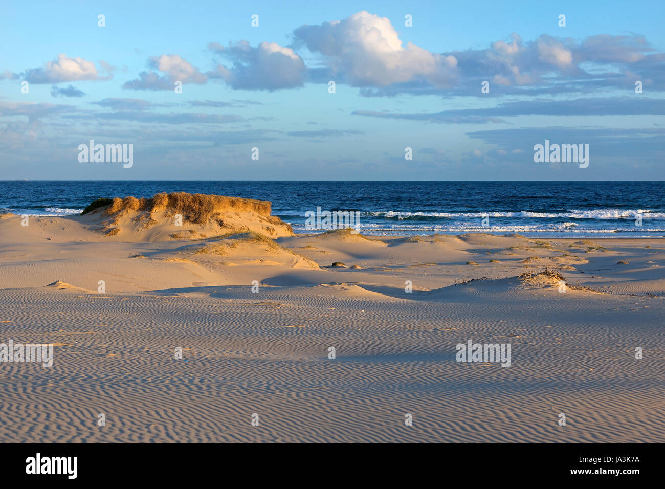 Stockton Beach in der Nähe von Anna Bay, Australien. Stockfoto