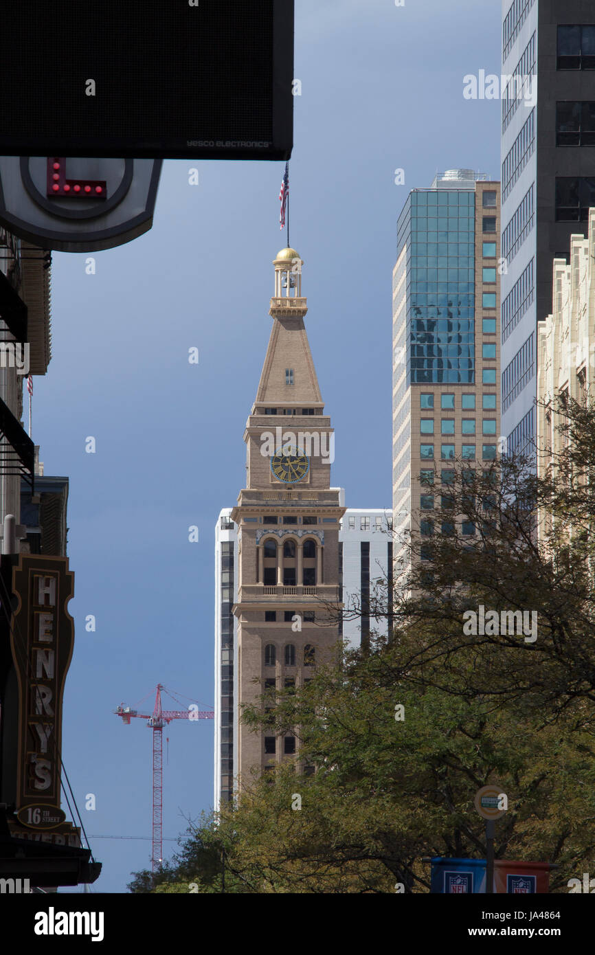 Denver Stadtbild auf 16. und Mall Street Stockfoto