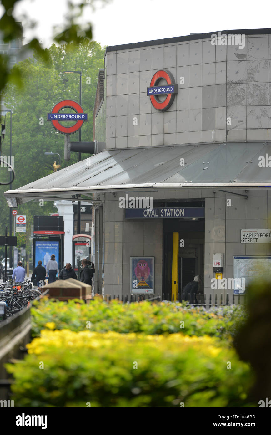 Ovale Station Kennington, London Stockfoto