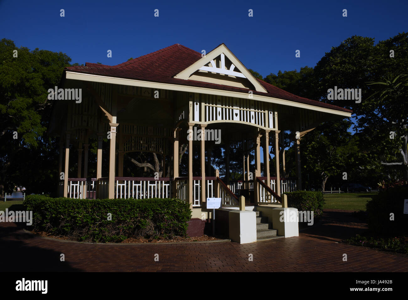 Neue Farm Park, Brisbane, Australien: Historischen Musikpavillon Rotunde in Parkanlagen Stockfoto