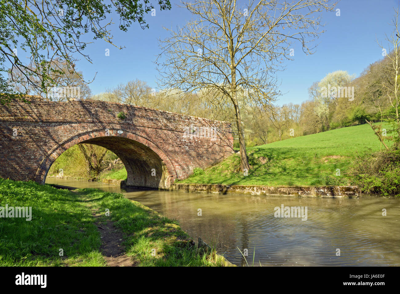Kanal und Brücke in der Nähe von Foxton Vereinigtes Königreich Stockfoto