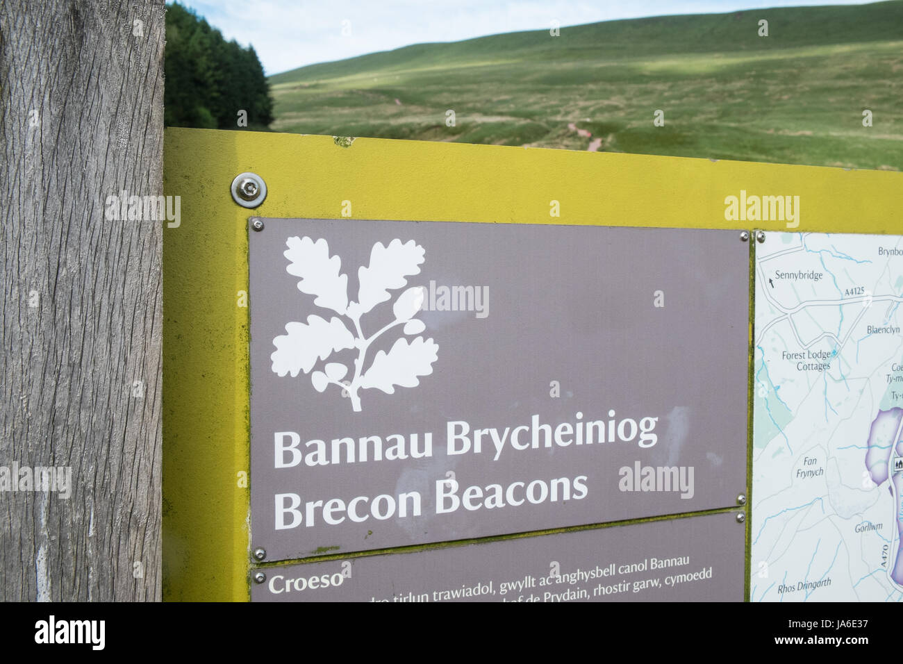 Zeichen, auf Basis der Pen Y Fan, Mountainbike, Trek, trekking, Wandern, Wanderung, Spaziergang, Wandern, in Brecon Beacons,Wales,Welsh,Cymru,U.K.,UK,GB,Europe, Stockfoto