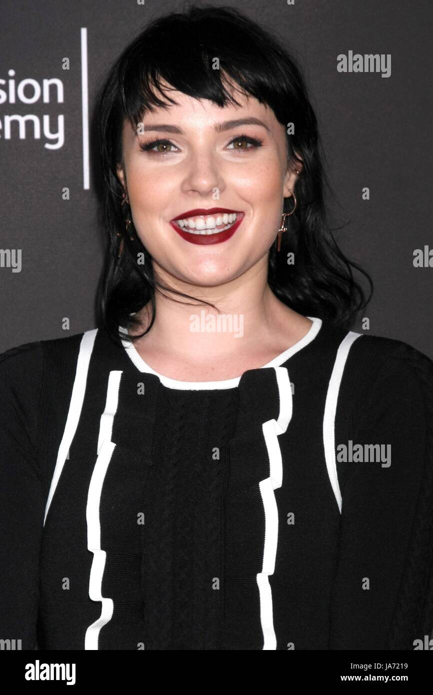 North Hollywood, CA. 23 Aug, 2017. Cait Fairbanks in der Ankunftshalle für Stars der Tagesfernsehen Emmy Awards Saison Feiern, Wolf Theater am Saban Media Center, North Hollywood, CA August 23, 2017. Credit: Priscilla Grant/Everett Collection/Alamy leben Nachrichten Stockfoto
