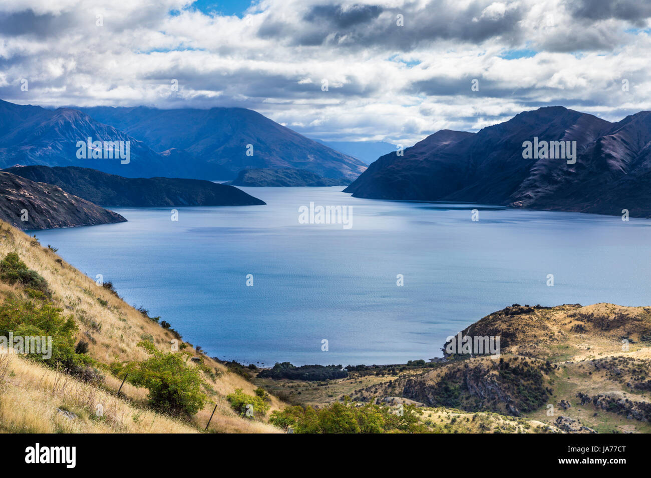 Malerische Aussicht auf den Lake Wanaka aus Roys Peak, Otago, Neuseeland Stockfoto