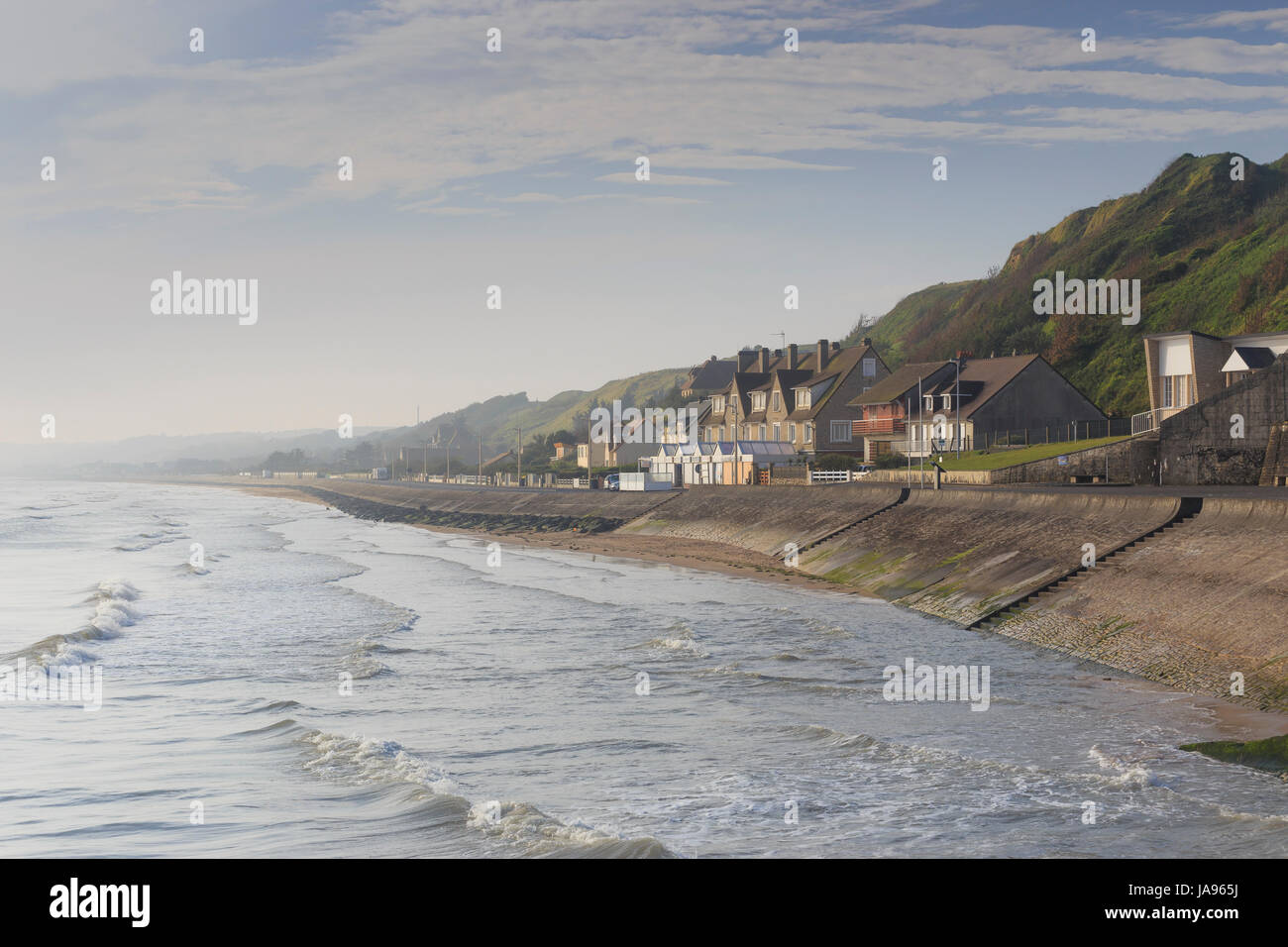 Frankreich, Calvados, Vierville sur Mer der kleine Badeort und Omaha Beach Stockfoto