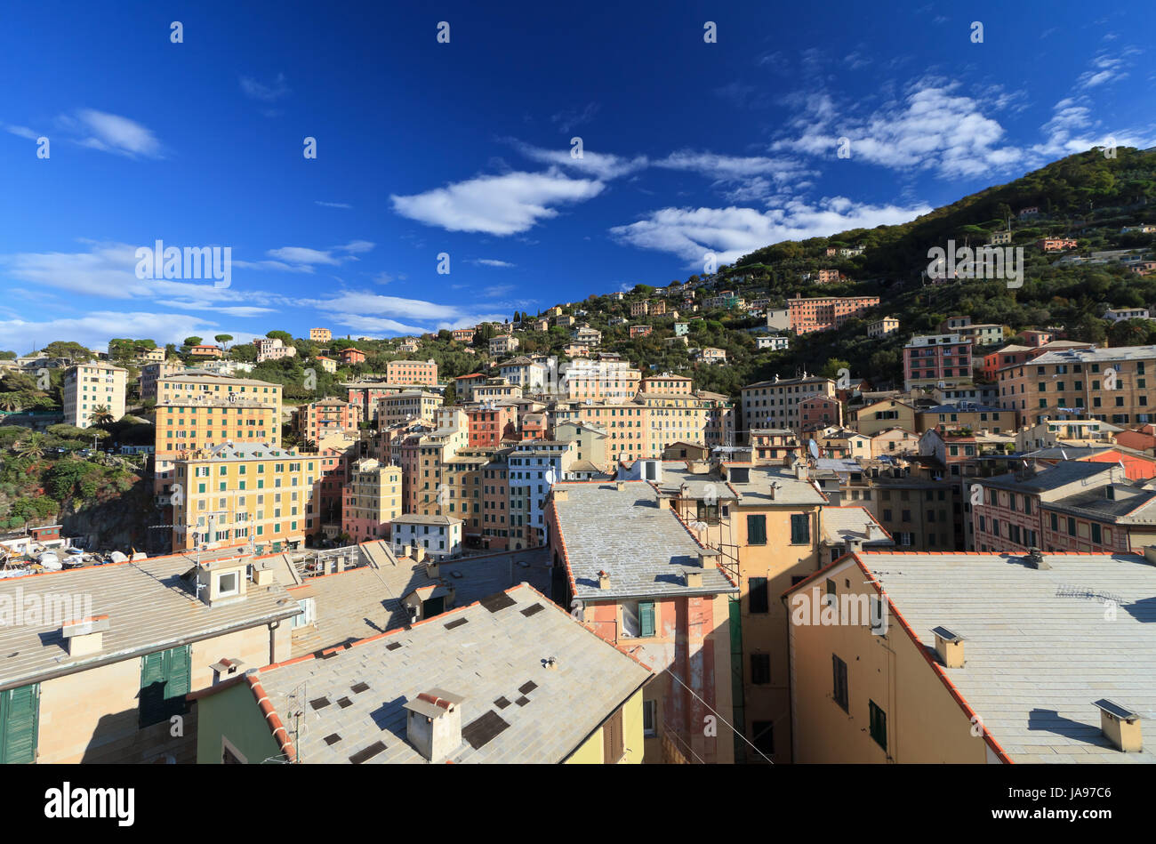 blau, Haus, Gebäude, Reisen, Kirche, Stadt, Stadt, Berg, Stein, Urlaub, Stockfoto