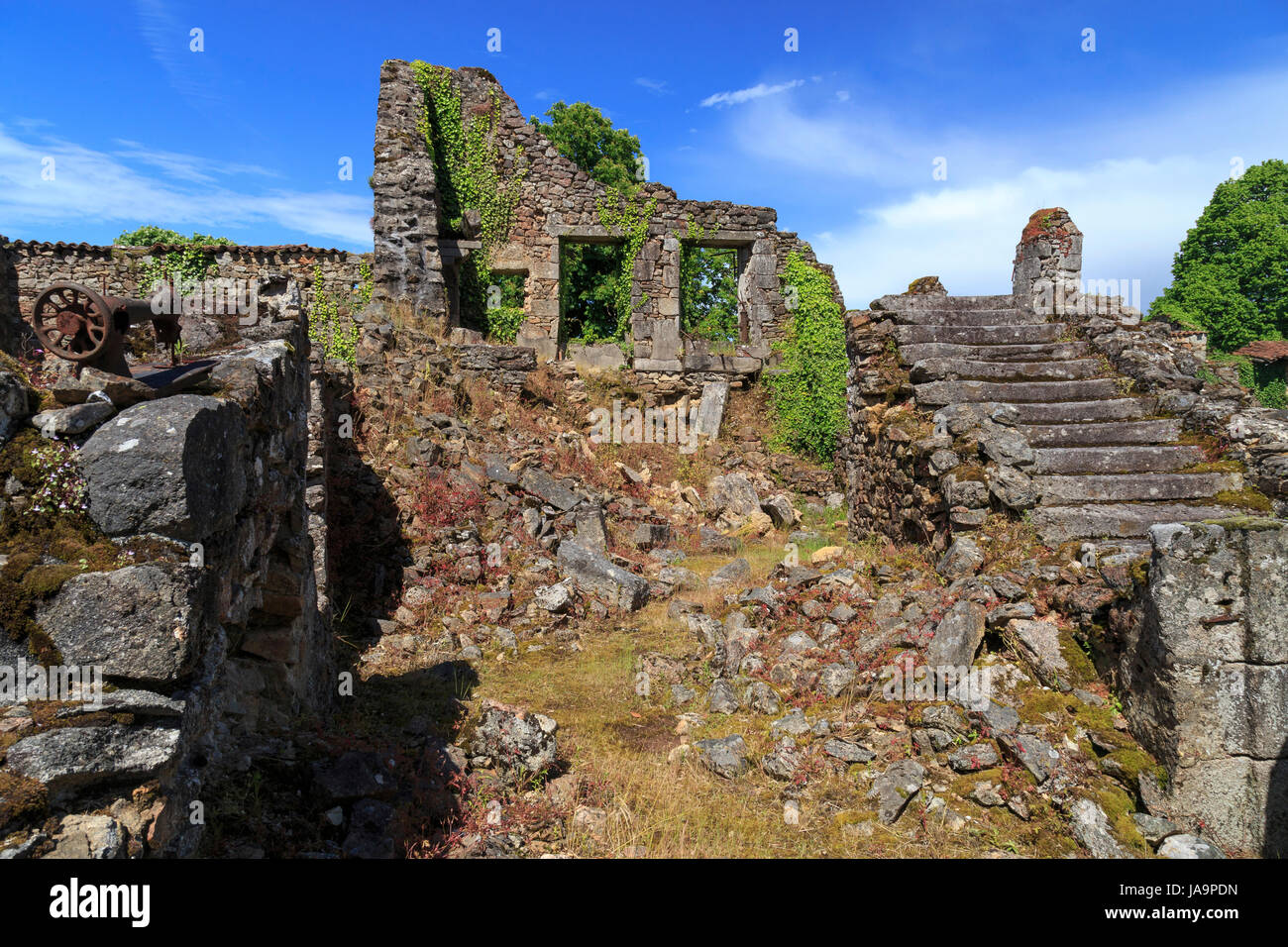 Frankreich, Haute Vienne, Oradour-sur-Glane, Ruinen des ursprünglichen Dorf bleiben als Denkmal Stockfoto