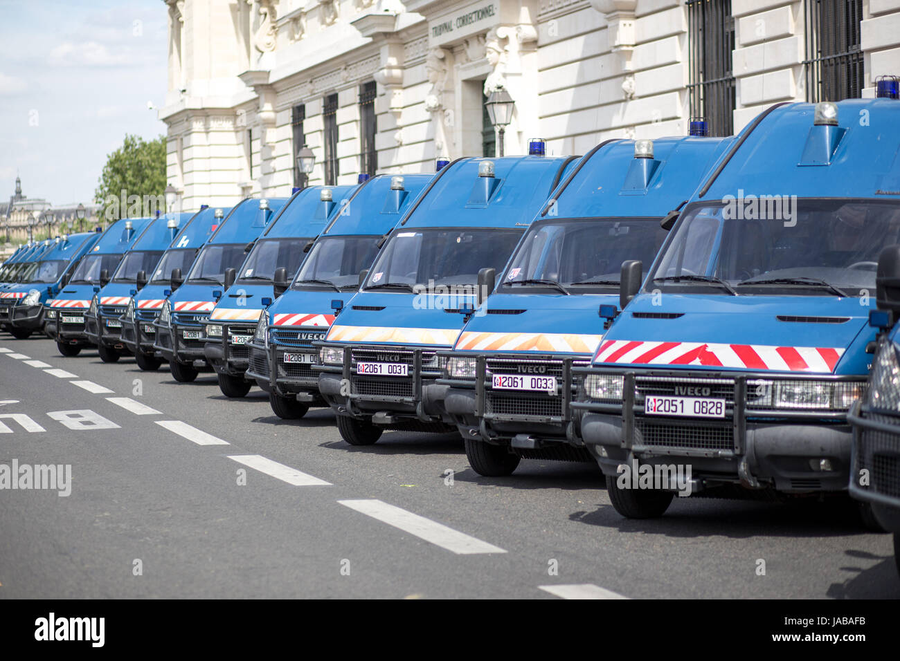 Polizeiautos in Paris Stockfoto